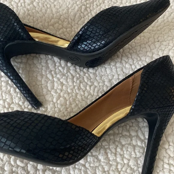 Mossimo Supply Co. Faux Snakeskin Stiletto Heels - Picture 13 of 13